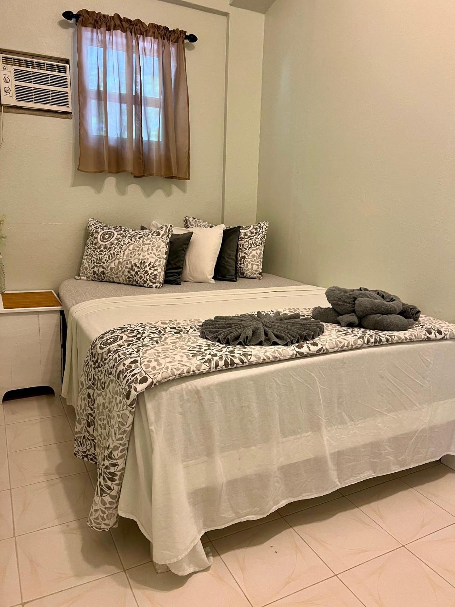 Barefoot Beach Belize 키코커 객실 사진